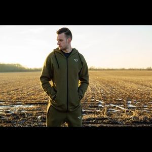 Meet your Posher, Danny